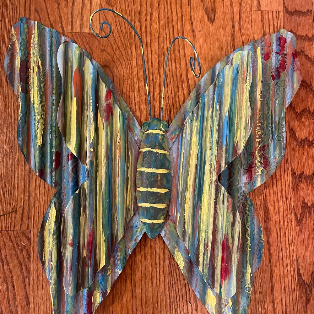 Metal butterfly wall decoration
